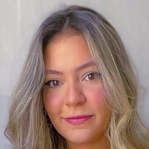Erika Tavares Profile Picture