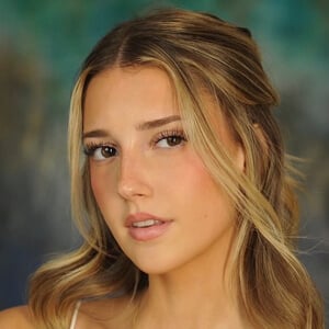 taylorjoypaul Profile Picture