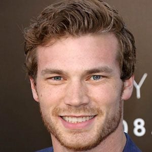 Derek Theler Profile Picture