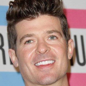 Robin Thicke Profile Picture