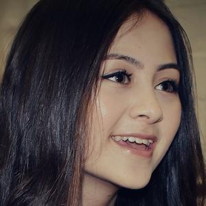 Jasmine Thompson Profile Picture