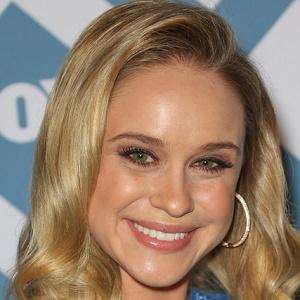 Becca Tobin Profile Picture