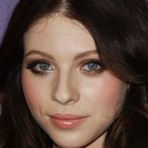 Michelle Trachtenberg Profile Picture