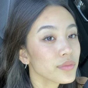 Ashley Trinh Profile Picture