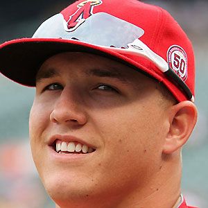 Mike Trout - Age, Family, Bio