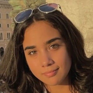 Isabel Urdaneta Profile Picture