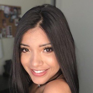 Ashley Valdez Profile Picture