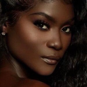 Dajah Doyin Vamour - Age, Family, Bio | Famous Birthdays