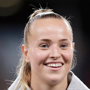 Daphne van Domselaar Profile Picture