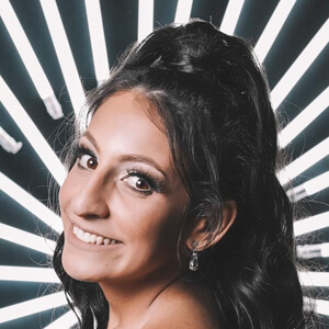 Amanda Verniano Profile Picture