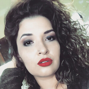 Liz Vieira Profile Picture