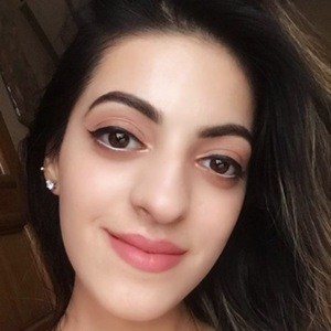 Isha Virmani Profile Picture