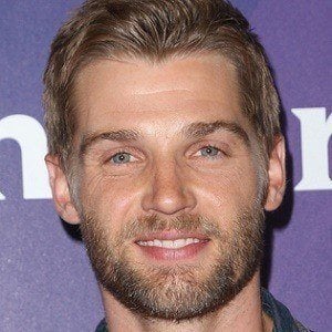 Mike Vogel Profile Picture