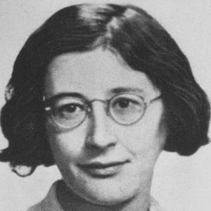 Simone Weil Headshot 