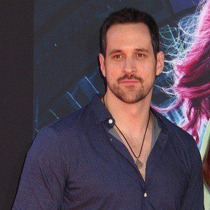 Travis Willingham Profile Picture