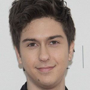 Nat Wolff Profile Picture