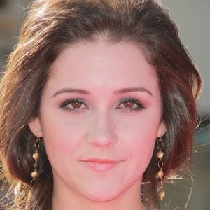 Shannon Woodward Profile Picture