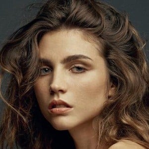 Inja Zalta Profile Picture