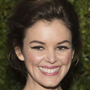 Nora Zehetner