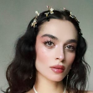 Mina Zibayi Profile Picture