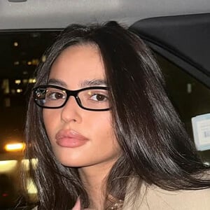 Rocio Zobel Profile Picture