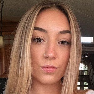 Ashley Zuber Profile Picture