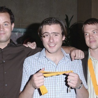 Garbage - Members, Ages, Trivia | Famous Birthdays