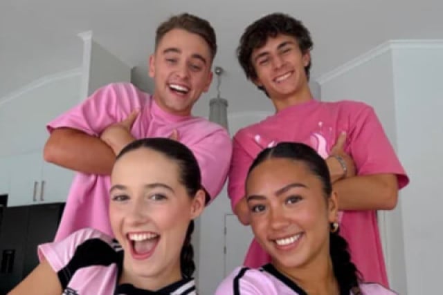 Double Date - Miembros, Información, Detalles | Famous Birthdays
