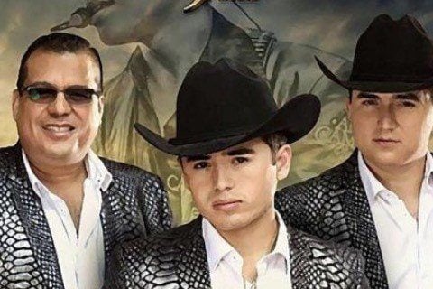 Los Plebes Del Rancho