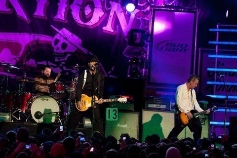 Social Distortion