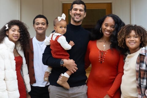 The Curly Coopers (2016)