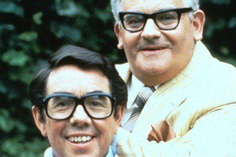 the two ronnies  cleaning ladies song  video Dailymotion