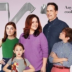 Katy Mixon - Age, Bio, Family | Famous Birthdays