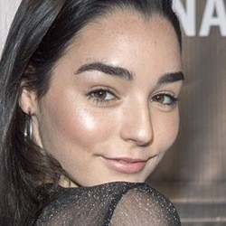 Indiana Massara - Age, Bio, Family | Famous Birthdays