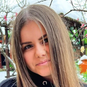 Šmigićka Headshot 8 of 10