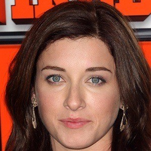 Margo Harshman - Bio, Family, Trivia | Famous Birthdays
