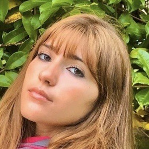 Ágatha Dela Nina Headshot
