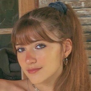 Ágatha Dela Nina Headshot