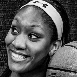 A'ja Wilson Headshot 5 of 10