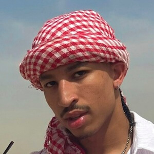 a.quavv Headshot 4 of 5