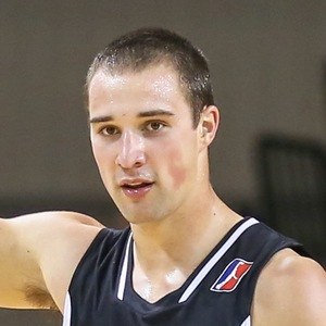 Aaron Craft Headshot