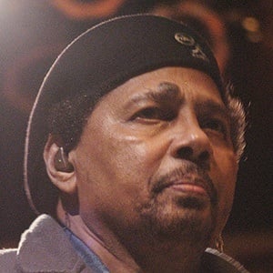 Aaron Neville Headshot 5 of 7