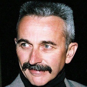 Aaron Tippin - Bio, Family, Trivia | Famous Birthdays