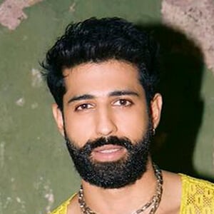 Aashim Gulati Headshot 4 of 6