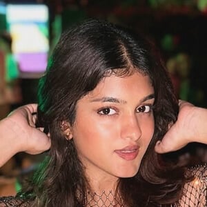 Aashiya Iqbal Headshot 3 of 6