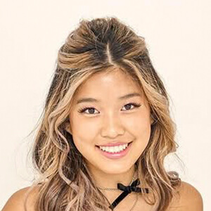 Abbi-Hope Jihye Park Headshot 3 of 6