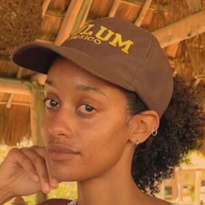 abi_gxrl Headshot 4 of 6