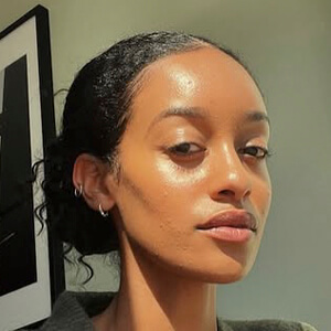 abi_gxrl Headshot 5 of 6