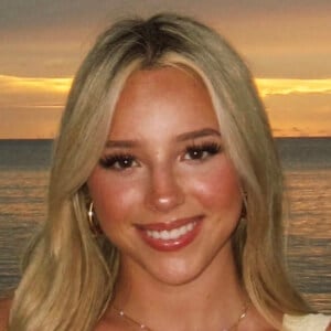 Abi Robinson Headshot 2 of 3