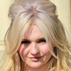 Abigail Breslin at age 17